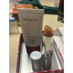 Elizabeth Arden Eight Hour Cream Skin Protectant & Lip Protectant